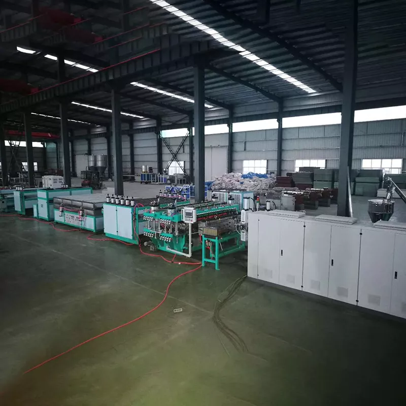 La linea di produzione di PP Hollow Grid Board è una recente innovazione nel settore della lavorazione e della produzione in plastica?